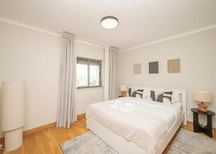 Bellevue By Hosty Appartamento Lisbona