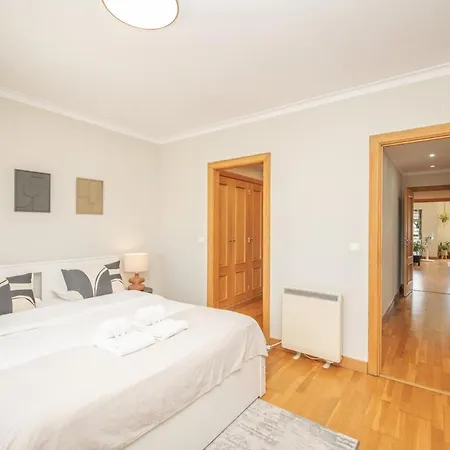 Bellevue By Hosty Apartament